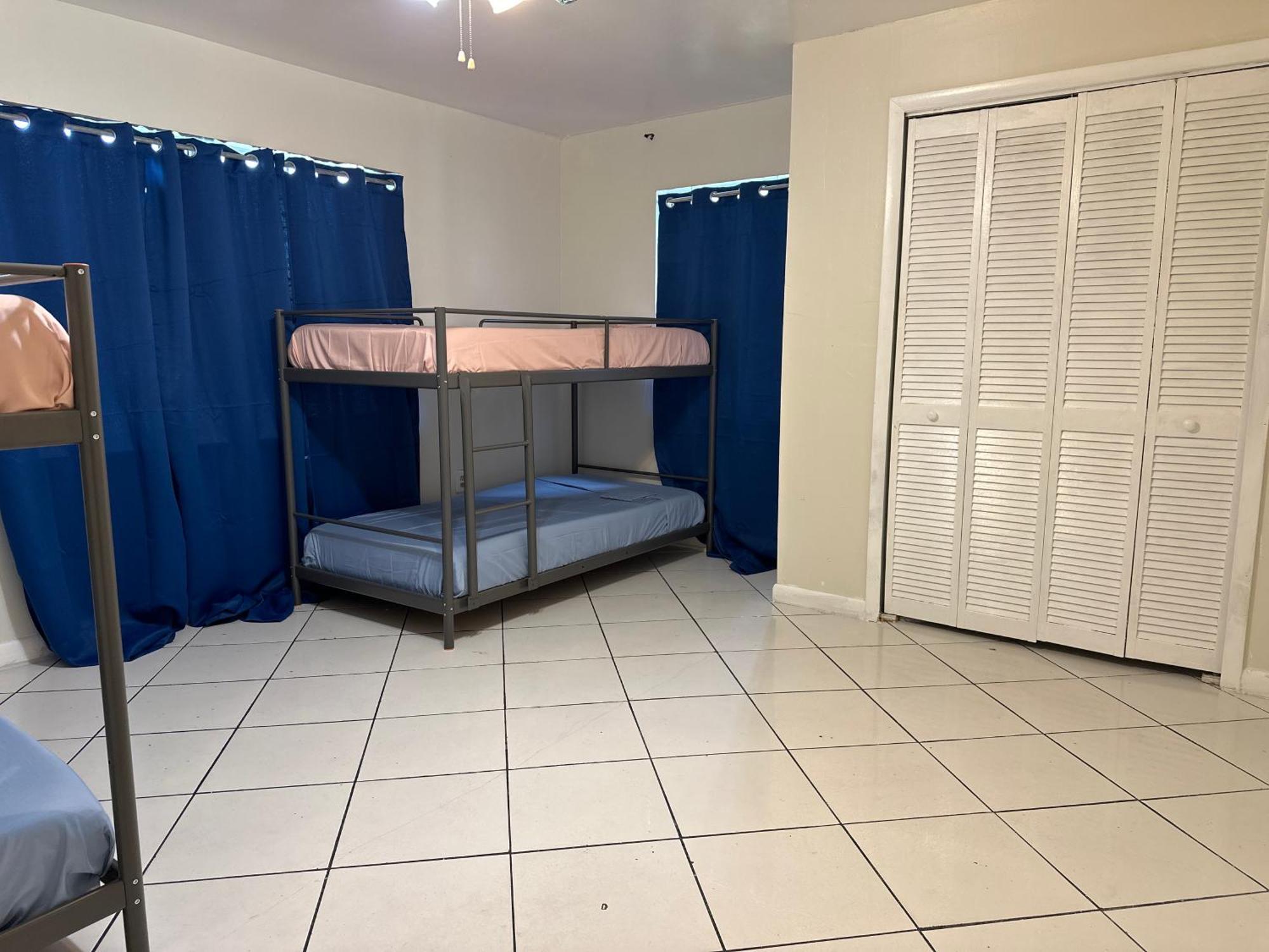 Hospedaje North Miami Extérieur photo