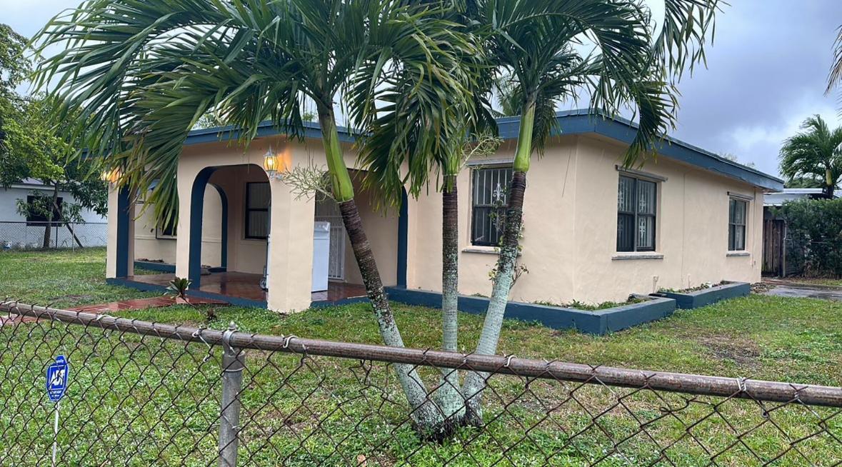 Hospedaje North Miami Extérieur photo